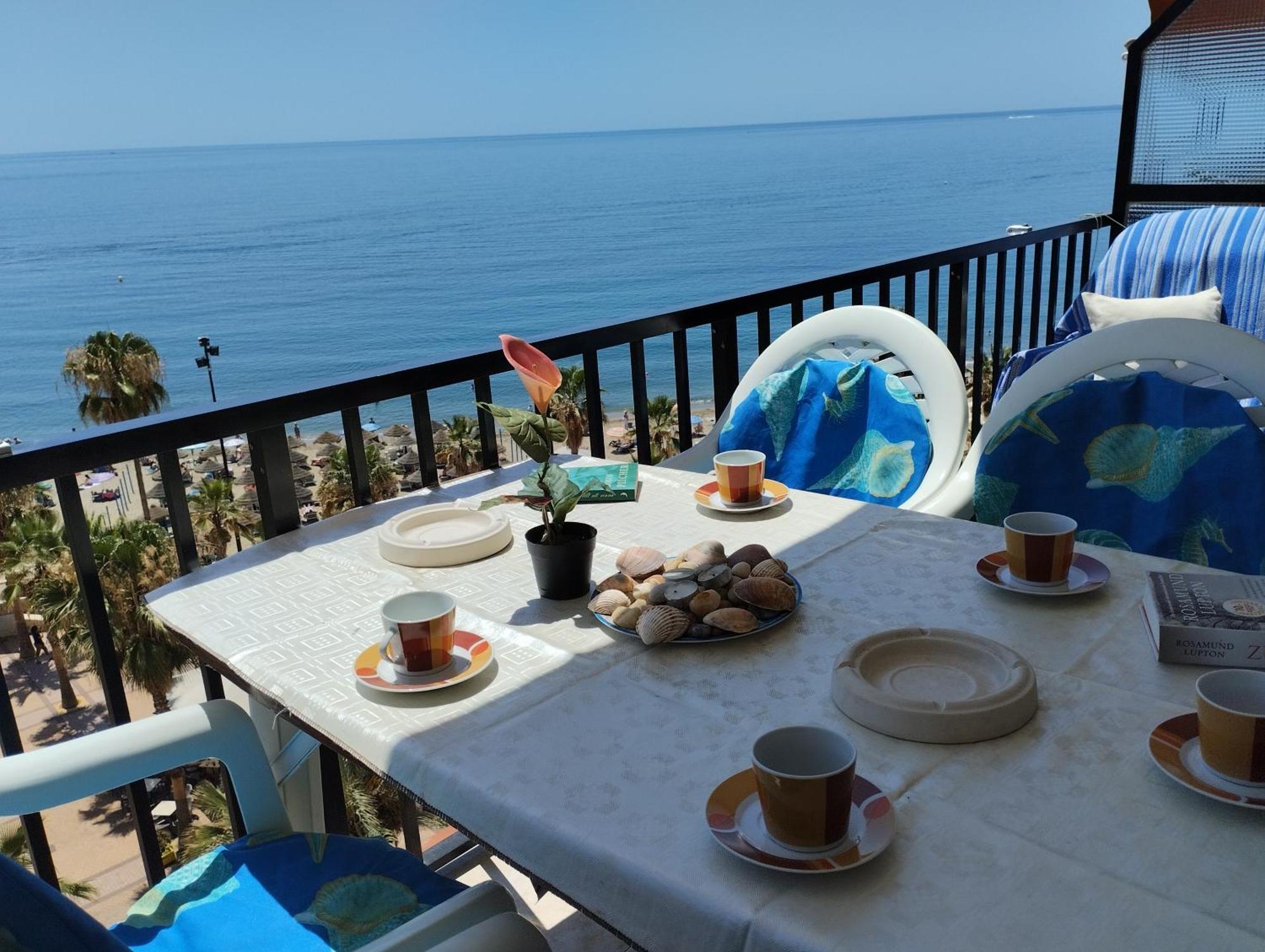 Fuengirola Playa Carina Apartment Luaran gambar